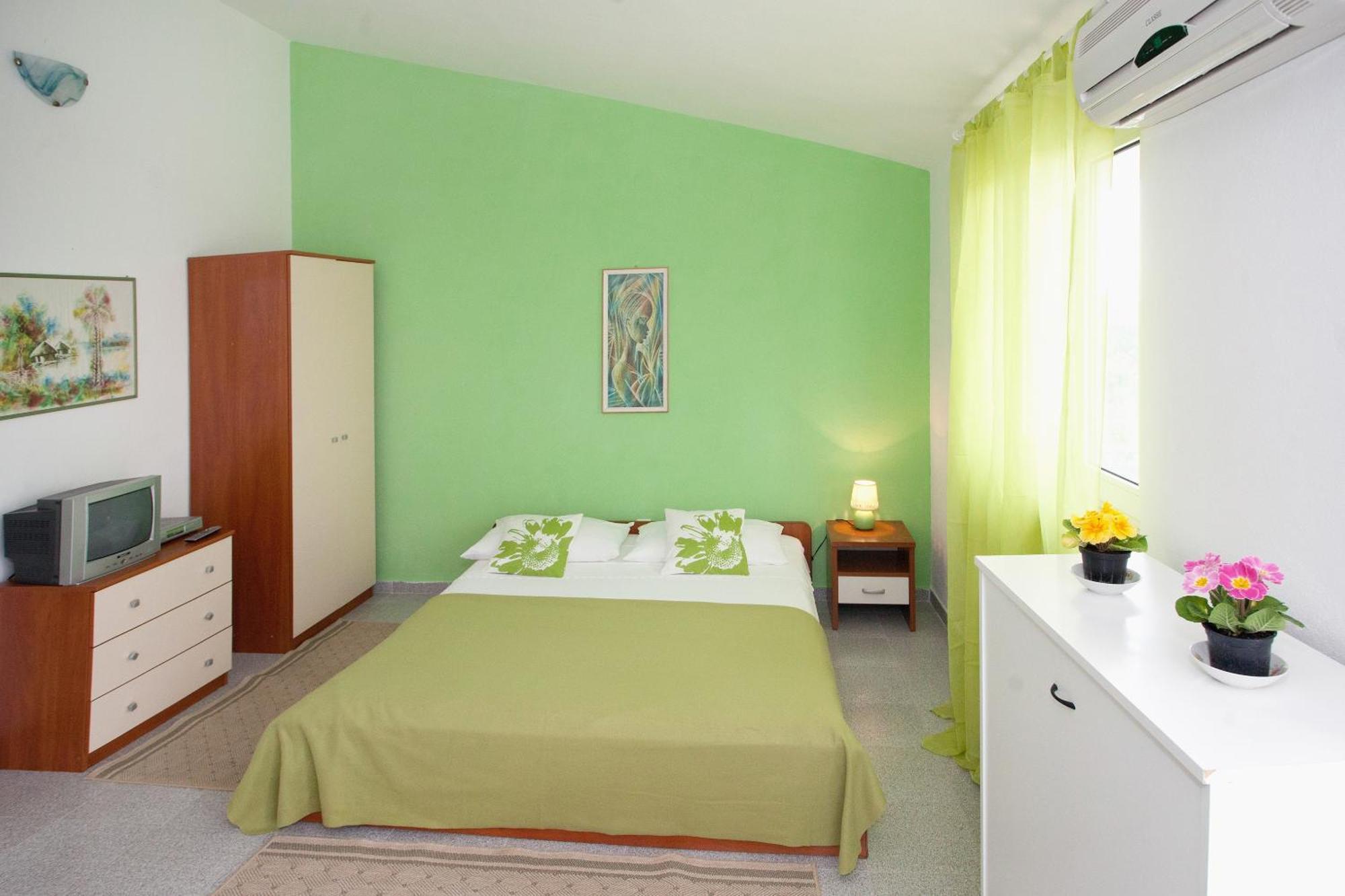 Apartments By The Sea Rastici, Ciovo - 2104 Trogir Quarto foto
